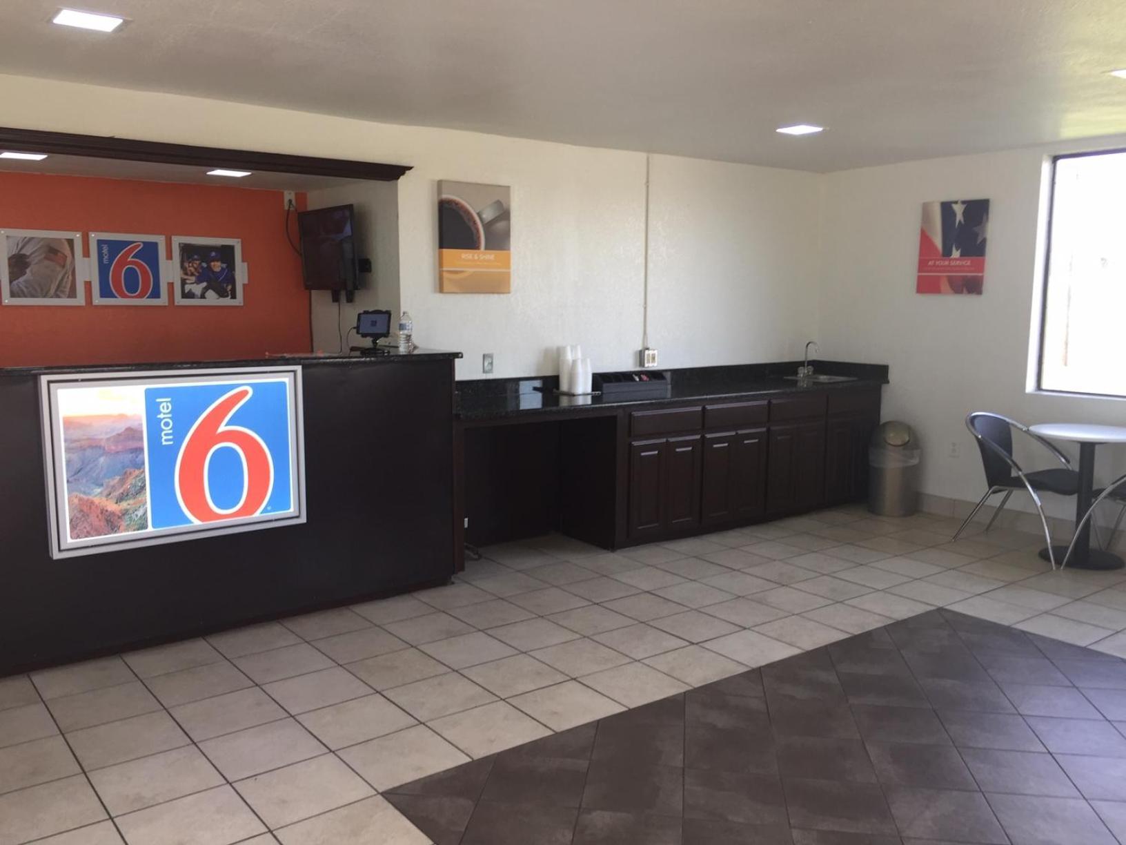 Motel 6-Waco, Tx Екстер'єр фото