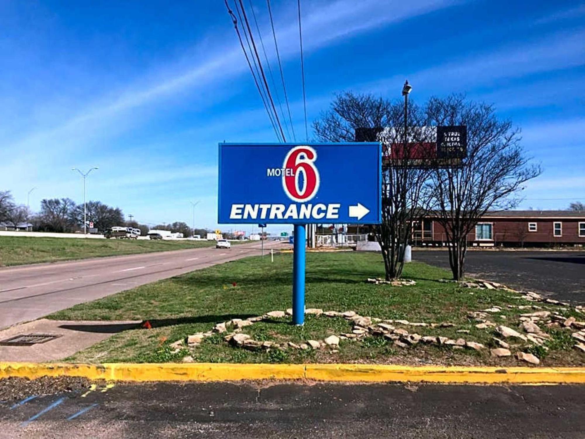 Motel 6-Waco, Tx Екстер'єр фото